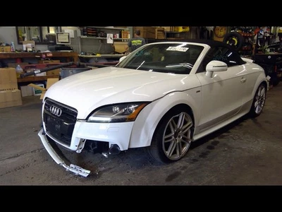 Wash Reservoir Fits 08-15 AUDI TT 1656786 - Image 1 of 4