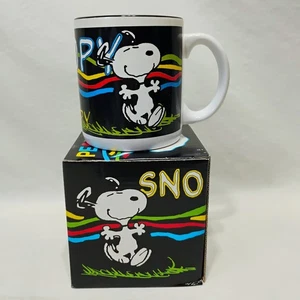 Snoopy Peanuts 1994 Mug Coffee Cup 10 oz in Gift Box - Dancing Snoopy - Vintage  - Picture 1 of 12