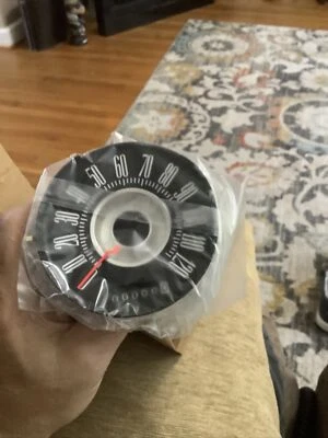 nos 1970 ford thunderbird speedometer D0SZ-17255-A - Image 1 of 4