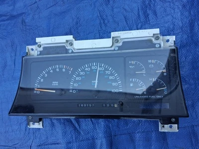 grupo de manómetros con velocímetro para Plymouth Voyager solo para piezas, no funciona Foto 1 de 4