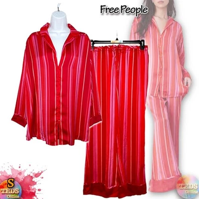 Nuevo sin etiquetas Conjunto de pijama a rayas satinado Free People para mujer talla S Dreamy Days en baya Foto 1 de 4