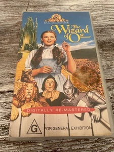 The Wizard of Oz VHS MGM Home Video VHS Judy Garland 1939 - Picture 1 of 2