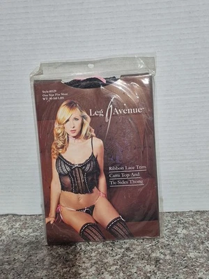 Лента Leg Avenue Кружевная Отделка Топ Cami И Галстук Стороны Стринги Черные С Розовым - Изображение 1 из 2