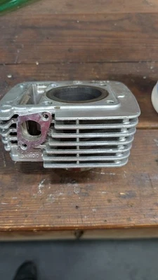 Yamaha TTR125 TTR 125 L 2005 2000-2007 cilindro jarra barril 54 mm 5HH-E1310-10-C0 Foto 1 de 4