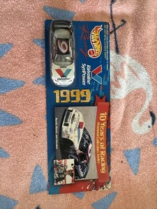 Mark Martin #6 Hot Wheels Valvoline 1999 Roush Racing Diamond Anniversary - Picture 1 of 1