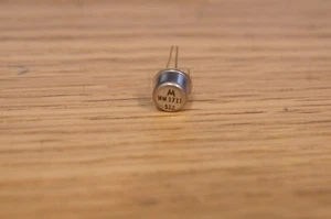 Transistor MMXXX - Ubicación: EQ-66-14 - Imagen 1 de 8