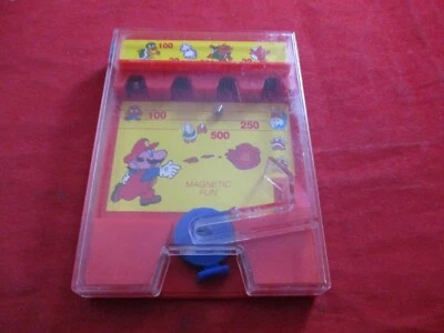 Mario Magnetic Fun - Juego de disparos portátil Super Mario Bros. Nintendo NES Era Foto 1 de 4