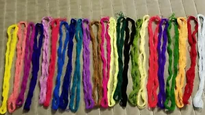 Lote de 23 madejas (cada una madeja 31 hilos) colores mixtos - Imagen 1 de 4