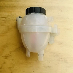 Genuine Mercedes OEM C200 M264 coolant expansion tank reservoir A2055000549 - Picture 1 of 5