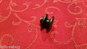 Genuine Singer Plastic Motor Pulley 200,300, 400 series Part 604367 , 605011-001 - Picture 1 of 2