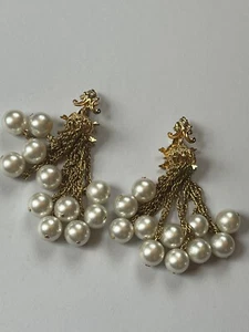 Statement Making Long Multistrand Goldtone Twist Chain  w Faux White Pearl Bead - Picture 1 of 8