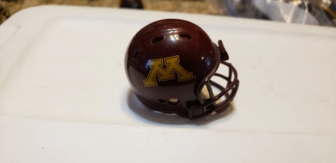 MINNESOTA GOLDEN GOPHERS B#262 POCKET PRO FOOTBALL HELMET RIDDELL Cover