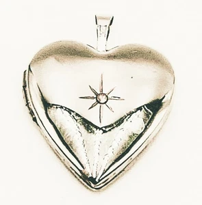 Colgante de corazón medallón de diamantes y oro blanco macizo de 10 k 2,6 g - Imagen 1 de 5
