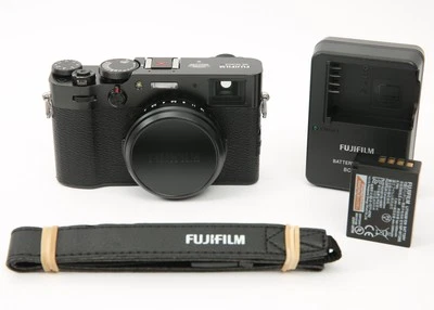 FUJIFILM X100V APS-C Compact Digital Camera (Black) 26.1MP, 11700 Shutter Count - Image 1 of 4