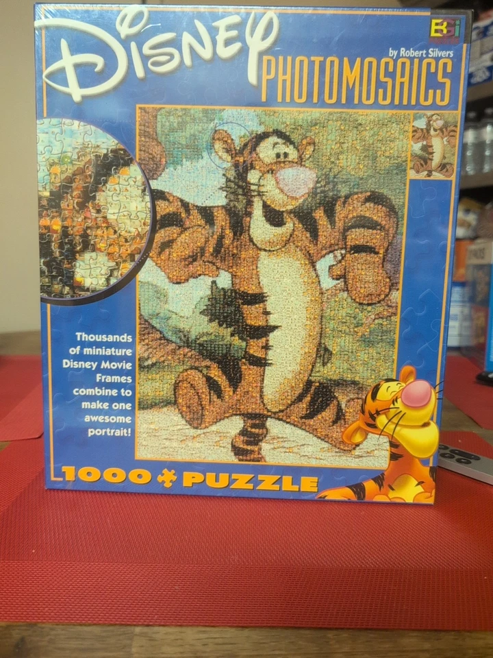 Disney Photomosaics Tigger 1000+ Piece Jigsaw Puzzle New Sealed Free Shipping - Image 1 of 4