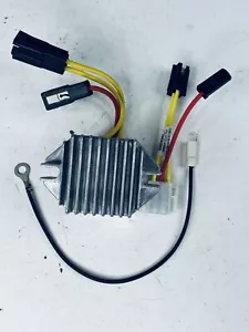 Regulador Briggs & Stratton 84004837 691573 OEM - Imagen 1 de 9