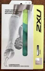 2XU WOMENS Compression Performance Run Socks IRONMAN Logo~Style WA2443e~Small - Picture 1 of 6