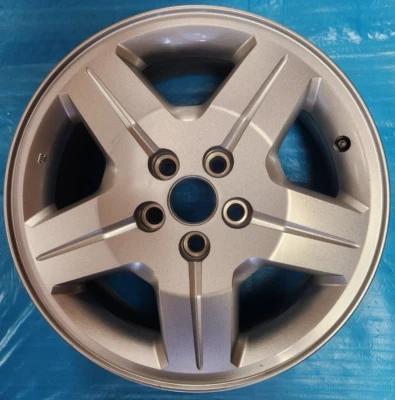 Llanta de aleación de plata 17" Dodge calibre fábrica OEM 17x6 1/2 2007-2009 Foto 1 de 4