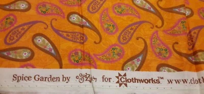 Spice Garden de © Sue Zipkin para Clothworks™ calabaza cachemira 3 yardas x 44 pulgadas Foto 1 de 4