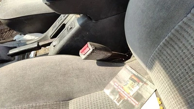 1995 Nissan Pathfinder Driver Left Front Seat Belt Buckle Receiver Oem Gray - Image 1 of 4