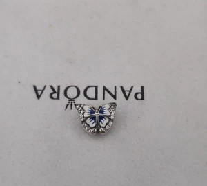 Pandora Charm Farfalla Blu 790761C01 - Foto 1 di 2
