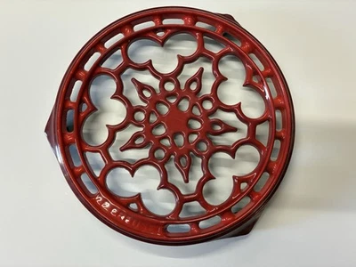 LE CREUSET Hierro Fundido Patas Trivet Rojo Ombré Esmaltado 8” FRANCIA Pesado  Foto 1 de 4