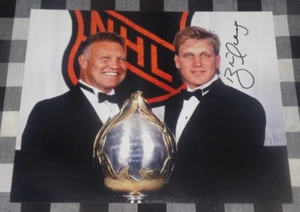 Brett Hull Signed 8x10 Photo Detroit Redwings Blues Hockey - Picture 1 of 1