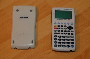 Casio CFX-9850GB PLUS-WE Grafiktaschenrechner - Bild 1 von 4