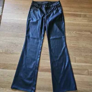 Wild Fable Low Rise Flare Black Faux Leather Bootcut Pants Womens Size 0 NWT - Picture 1 of 14
