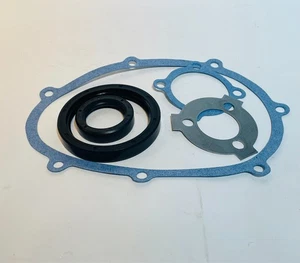 Reliant Rialto, Robin, Regal, Fox, Kitten Engine Oil Seal Kit - Picture 1 of 1