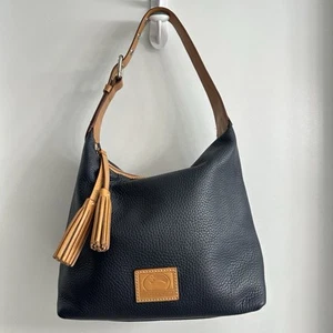 Bolso de Hombro $198 DOONEY & BOURKE Grano Guijarro Paige Patterson Sac Azul Medianoche - Imagen 1 de 12