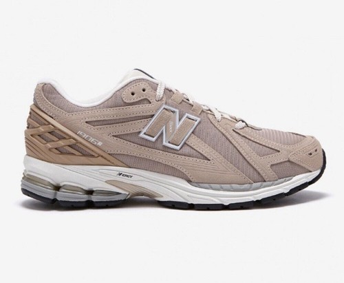 Scarpe da ginnastica NEW BALANCE 1906R beige taglia UK 9 nuove originali prezzo consigliato £ 150 #H8