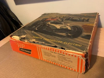 VINTAGE BOXED c1961 VIP RACEWAYS set R1 SPARES or repair. - Image 1 of 4