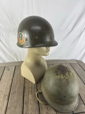 Casco M1 costura trasera Segunda Guerra Mundial/Corea/Vietnam con forro Foto 1 de 4