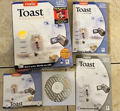 ROXIO TOAST 5 TITANIUM - Disc And Key - Image 1 of 4