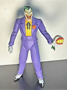Mondo JOKER 1/6 Action Figure Batman: Animated Series 1 Face 1 Set Hands 1 fish - Picture 1 of 7