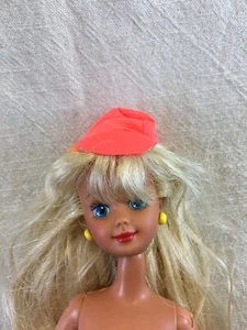 14 - BB17 - Camp Barbie Teen Skipper - Picture 1 of 4