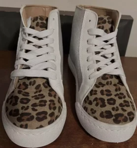 Zapatillas altas Olivia Miller Chantel para niñas - Leopardo - Talla 3 - Imagen 1 de 8