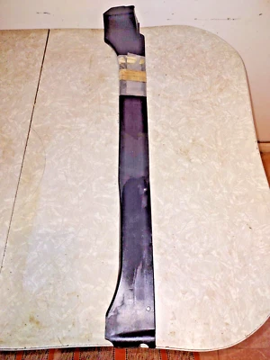 MUELLE INTERIOR DERECHO MALETERO SUELO Foto 1 de 4