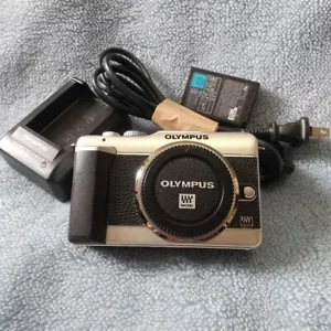 Olympus PEN E-PL1 12.3MP Digital Camera Brown Body battery From JAPAN - Picture 1 of 4