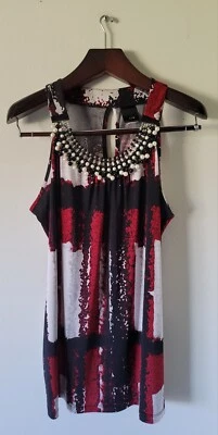 Blusa J.T.B.Women sem mangas vermelha preta tamanho grande preta branca colarinho frisado - Imagem 1 de 4