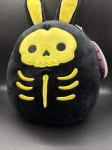 Juguete de peluche Squishmallows Skeeter Skeleton 7 pulgadas - negro - Imagen 1 de 2