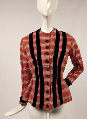 CHAQUETA A CUADROS AÑOS 1870 CON RIBETE DE BANDA DE TERCIOPELO DE SEDA Foto 1 de 4