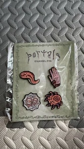 Nuevo Conjunto Marca Oficial Melanie Martinez Pin Criatura Portales Esmalte Mercancía Rara - Imagen 1 de 2