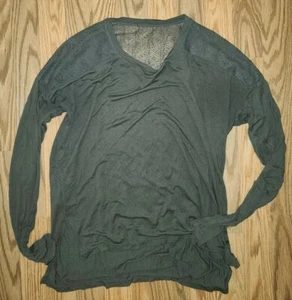 Women's BCBG Maxazria long sleeve blouse lace green XS - Picture 1 of 6
