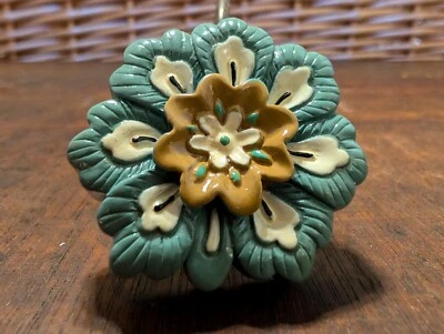 Vintage Shower Curtain Hooks | Blue Tan and White Flowers | Set of 12 hooks - Image 1 of 2