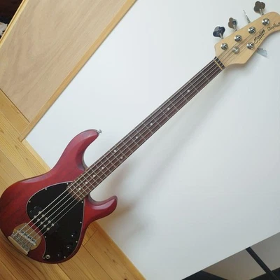 Bajo de 5 cuerdas Sterling by MUSIC MAN StingRay5 ¡Embalaje seguro! Foto 1 de 4