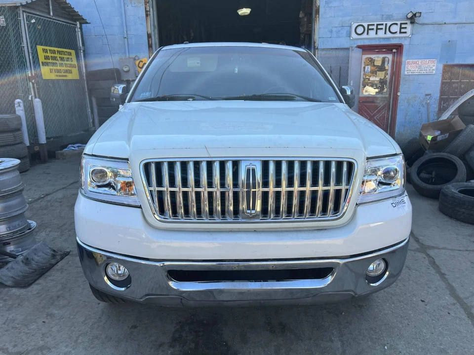 Capucha Lincoln Mark LT 06 07 08 Foto 1 de 1