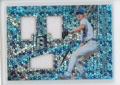 2018 Panini Chronicles #TTM-WB Walker Buehler Triple Materials azul neón #/99 Foto 1 de 2