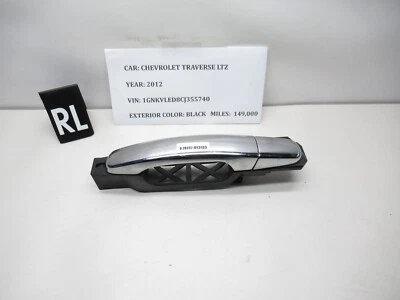 2012 Chevrolet Traverse Rear Left Exterior Door Handle 15786207 OEM - Image 1 of 4